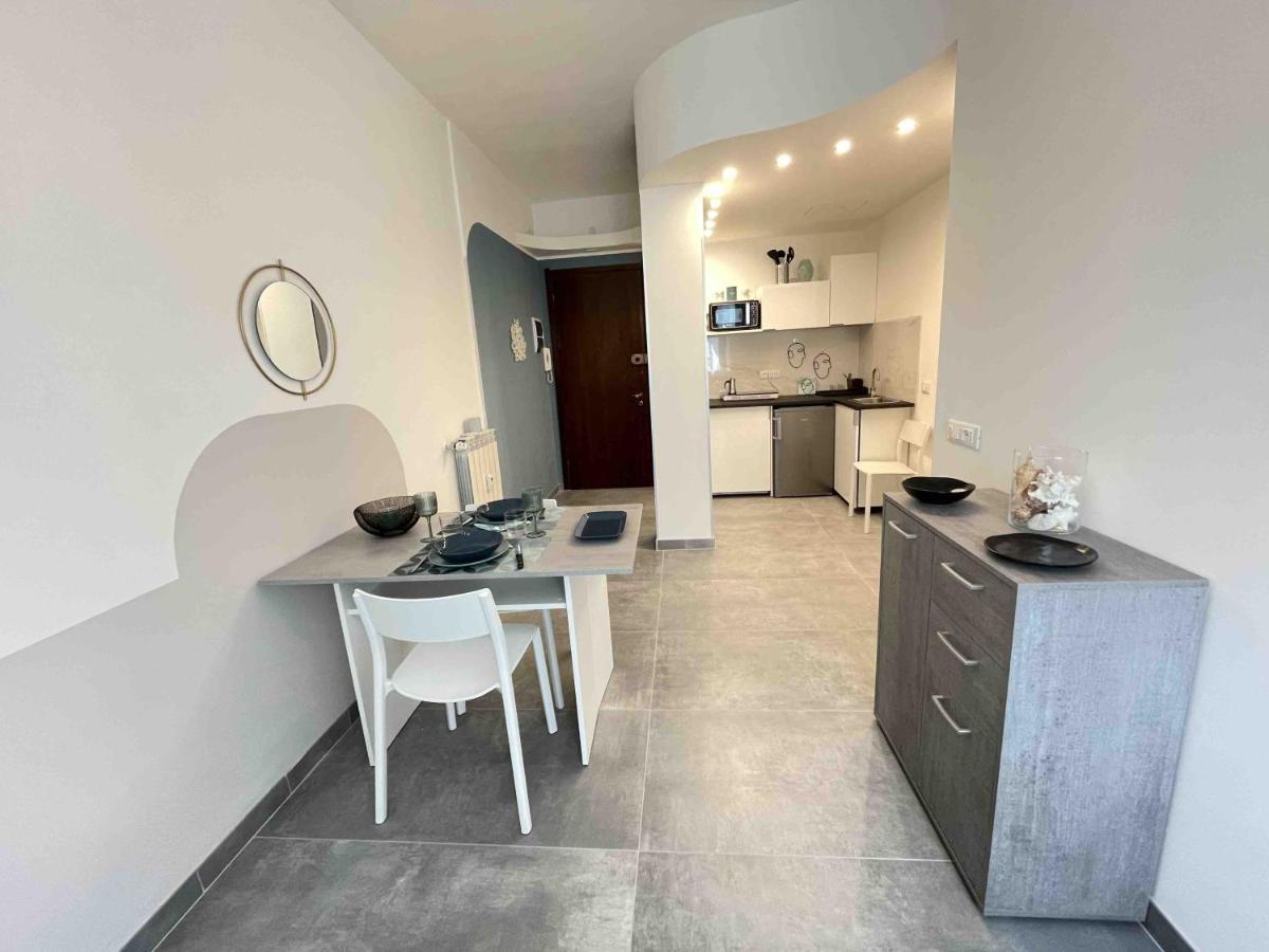 Апартаменты Amazing Flat Central Wi Fi A/C Рапалло Экстерьер фото
